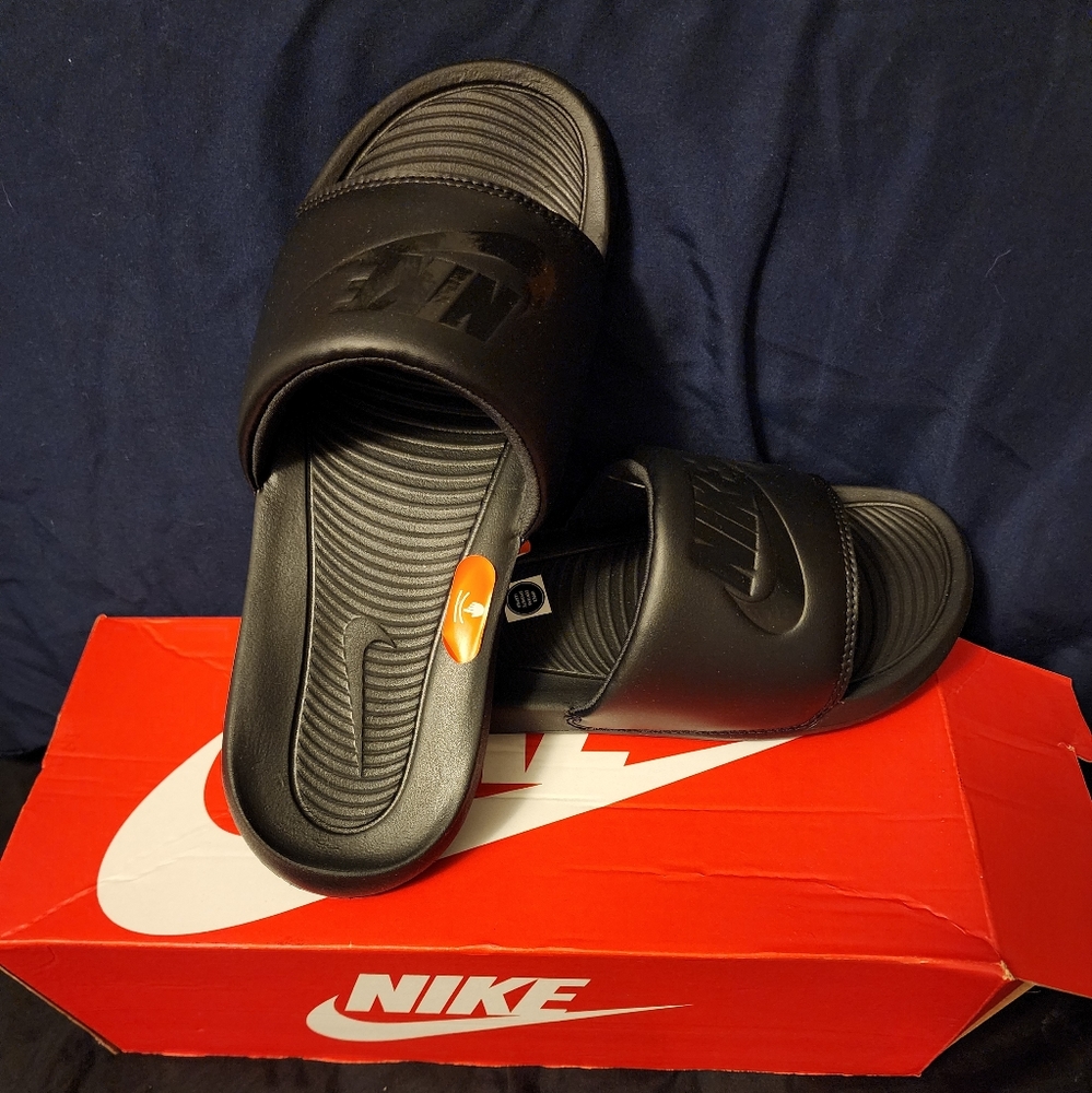 Mens Nike Slides